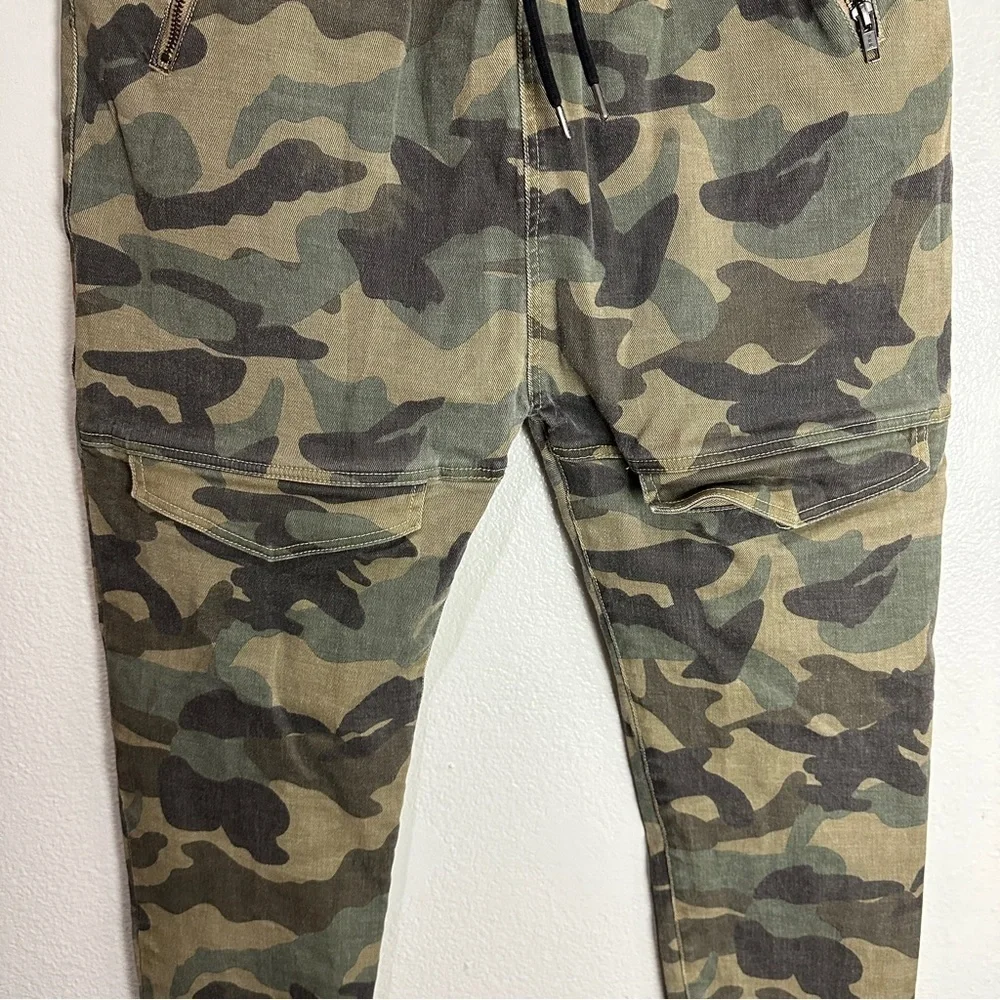 I Love Ugly Camo Pants Joggers Size XL